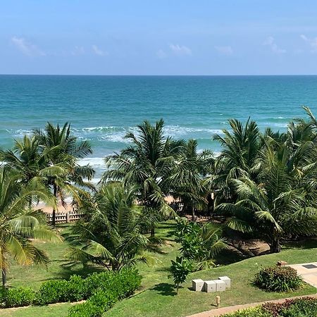 Araliya OceanFront Condos Nilaveli, Trincomalee Exterior foto